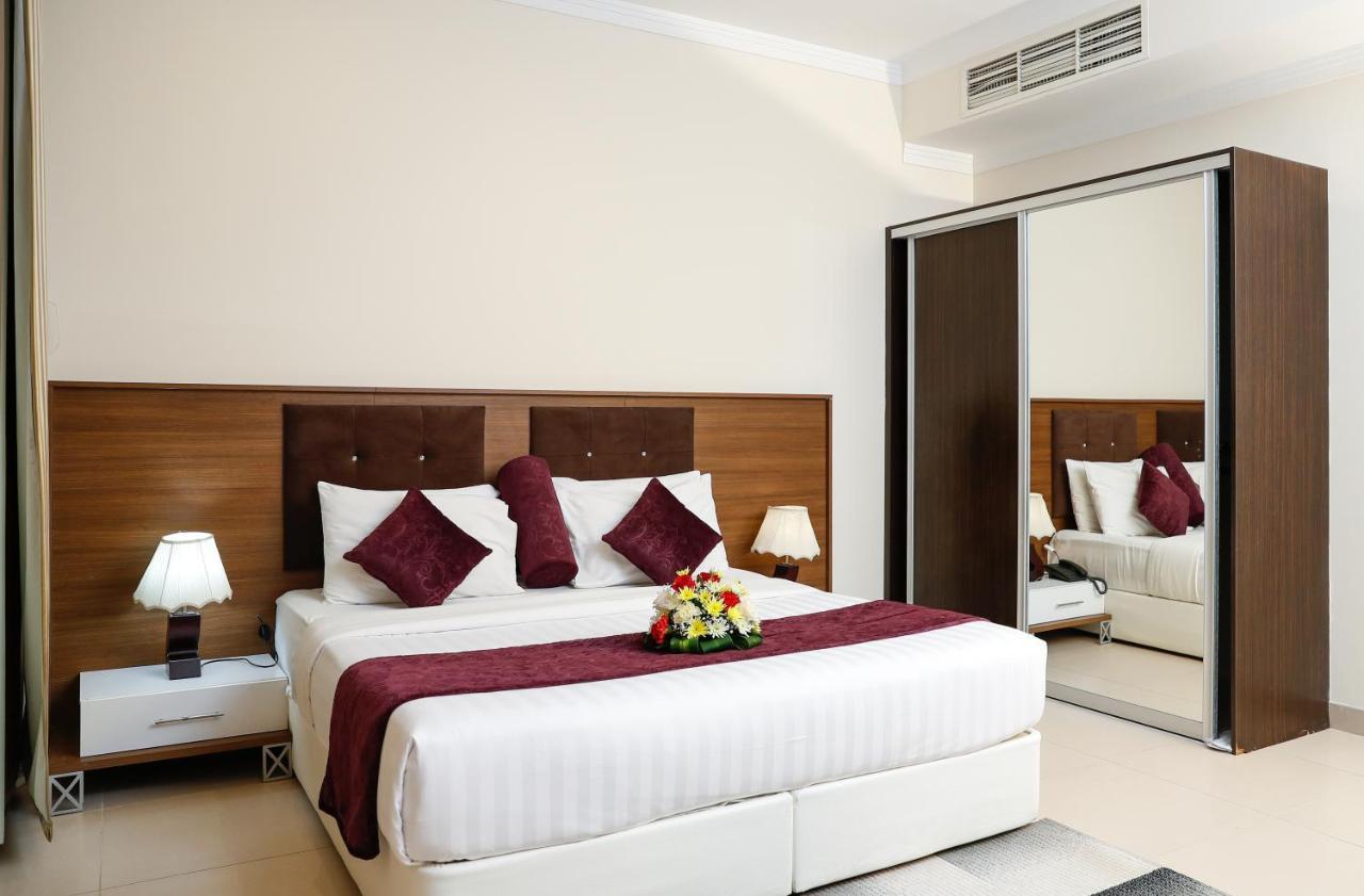 President Heights Aparthotel Manama Exterior photo
